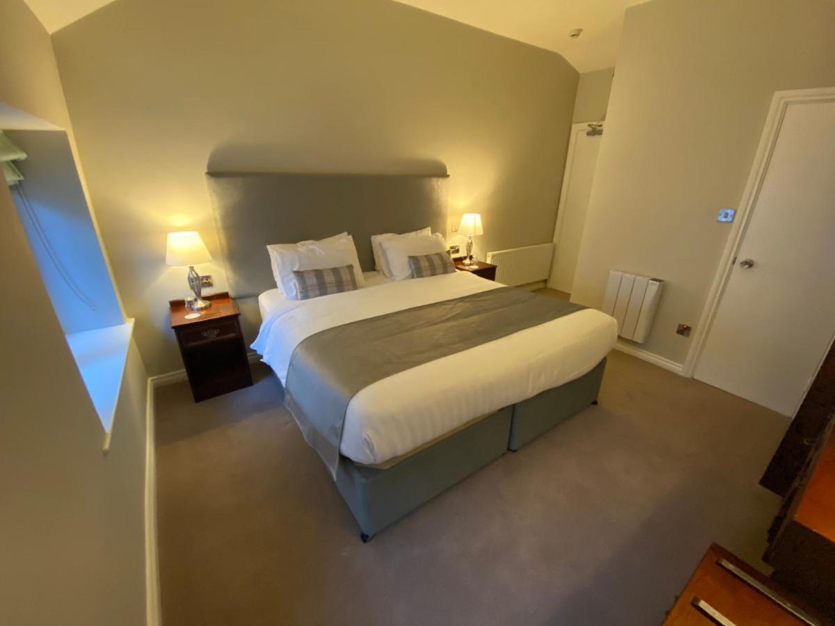 Hallahan'S Ballina  Extérieur photo