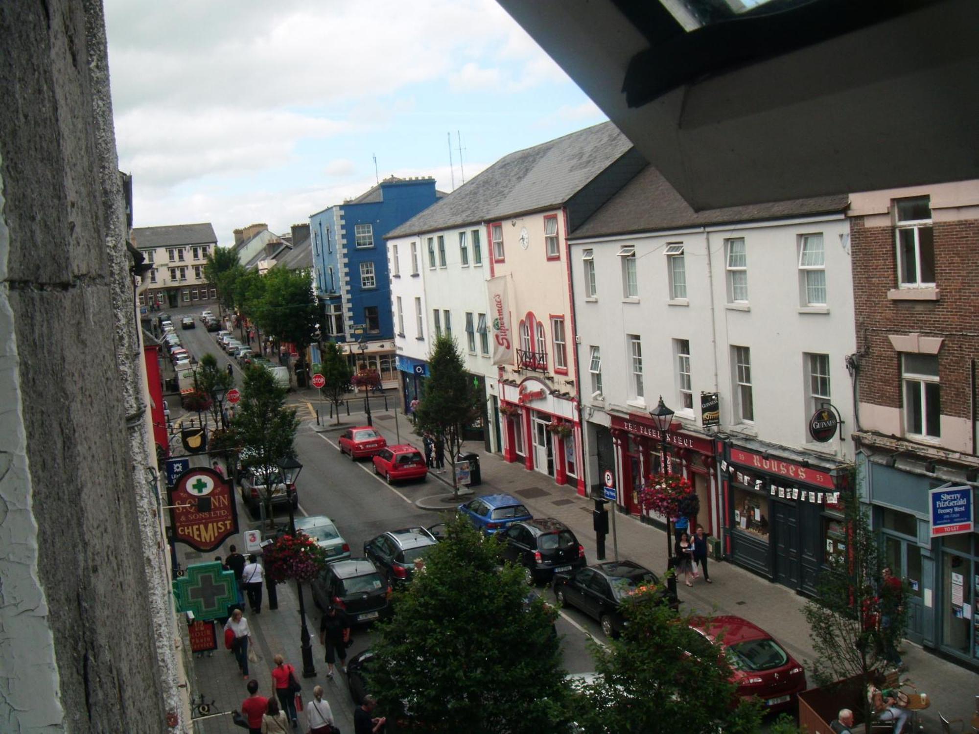 Hallahan'S Ballina  Extérieur photo